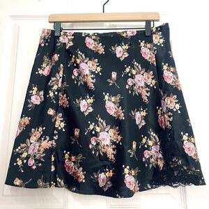 DOMINIQUE & SIMONE Vintage Floral Silky Satin Mini Skirt w/ Lace Trim 90s Y2K